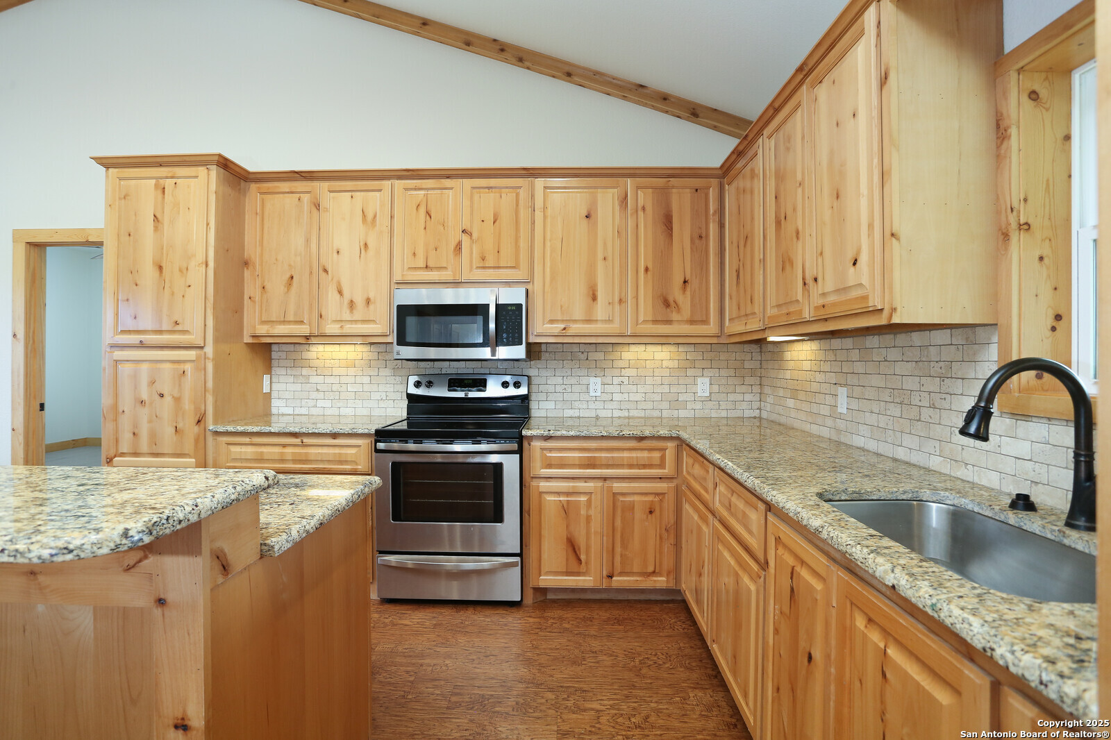 891 Hopkinsville Road Cuero TX 77954