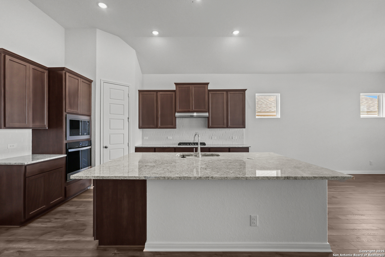 2907 Eagle Rise San Antonio TX 78245