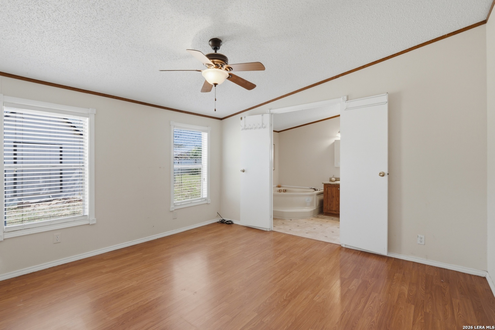 205 Creekview Drive Floresville TX 78114