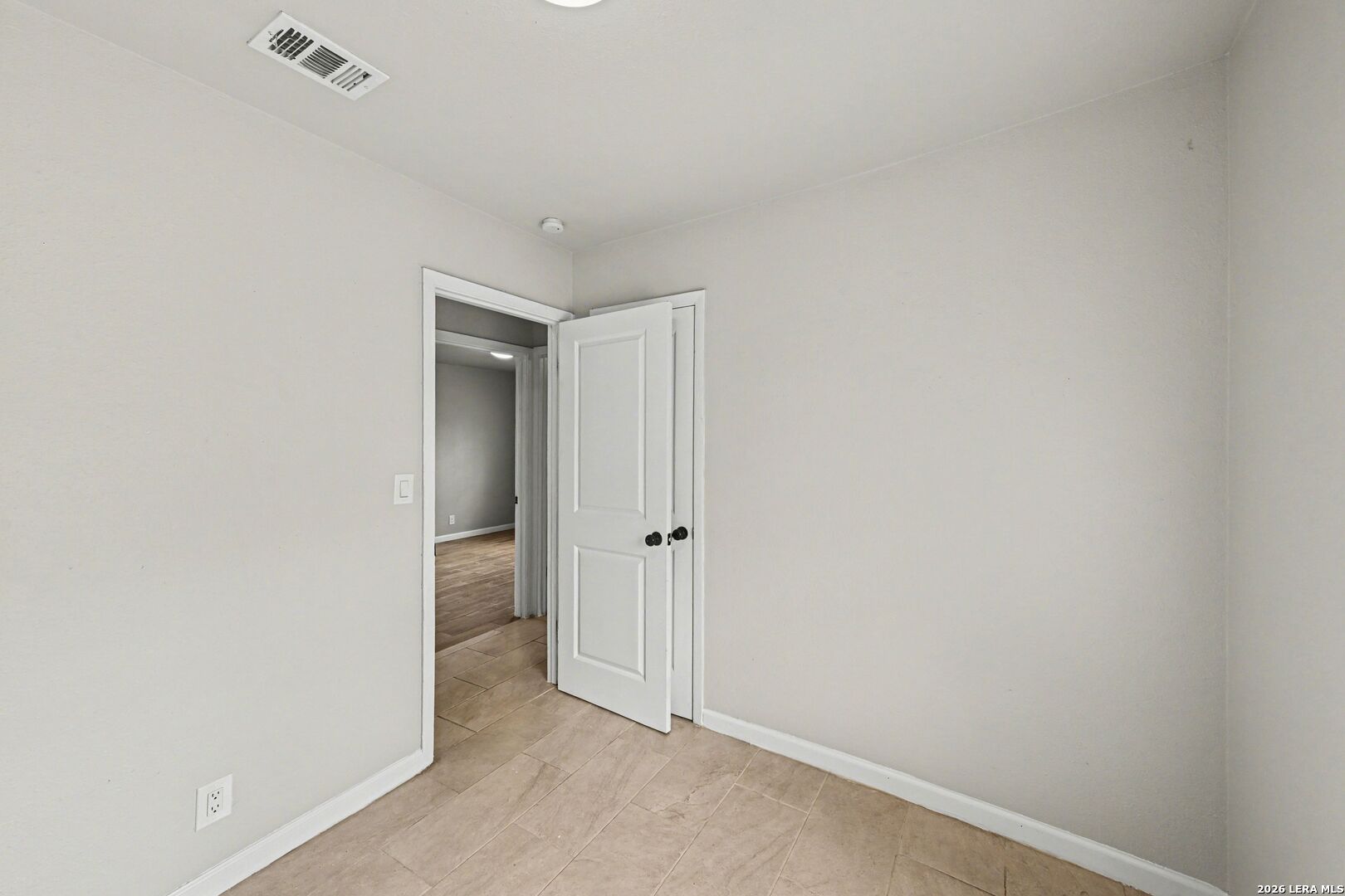 6034 Castle Hunt San Antonio TX 78218