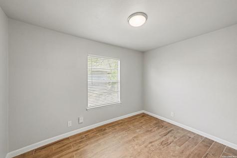6034 Castle Hunt San Antonio TX 78218