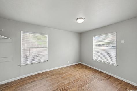 6034 Castle Hunt San Antonio TX 78218