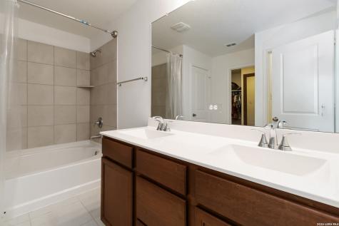 11538 Hocus Pocus San Antonio TX 78245