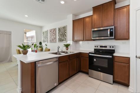 11538 Hocus Pocus San Antonio TX 78245