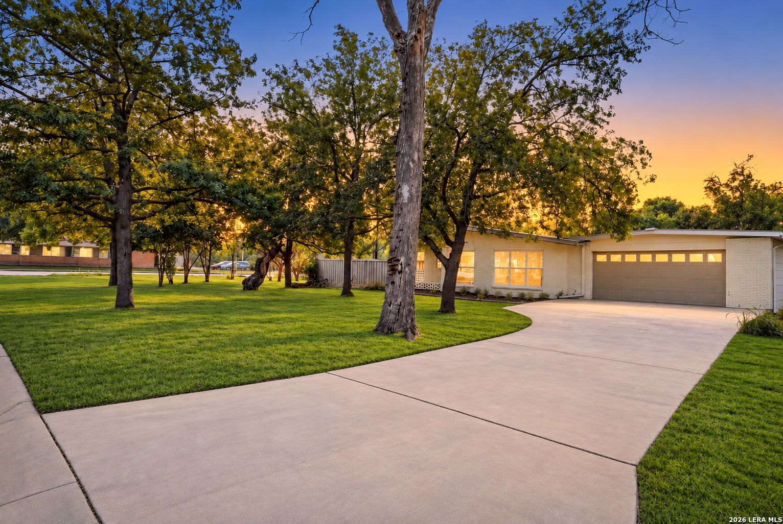 100 Riviera Drive Castle Hills TX 78213