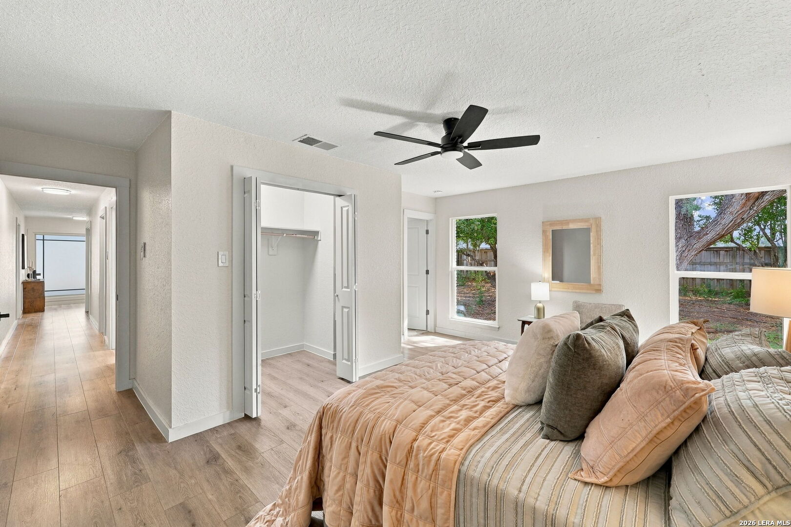 100 Riviera Drive Castle Hills TX 78213