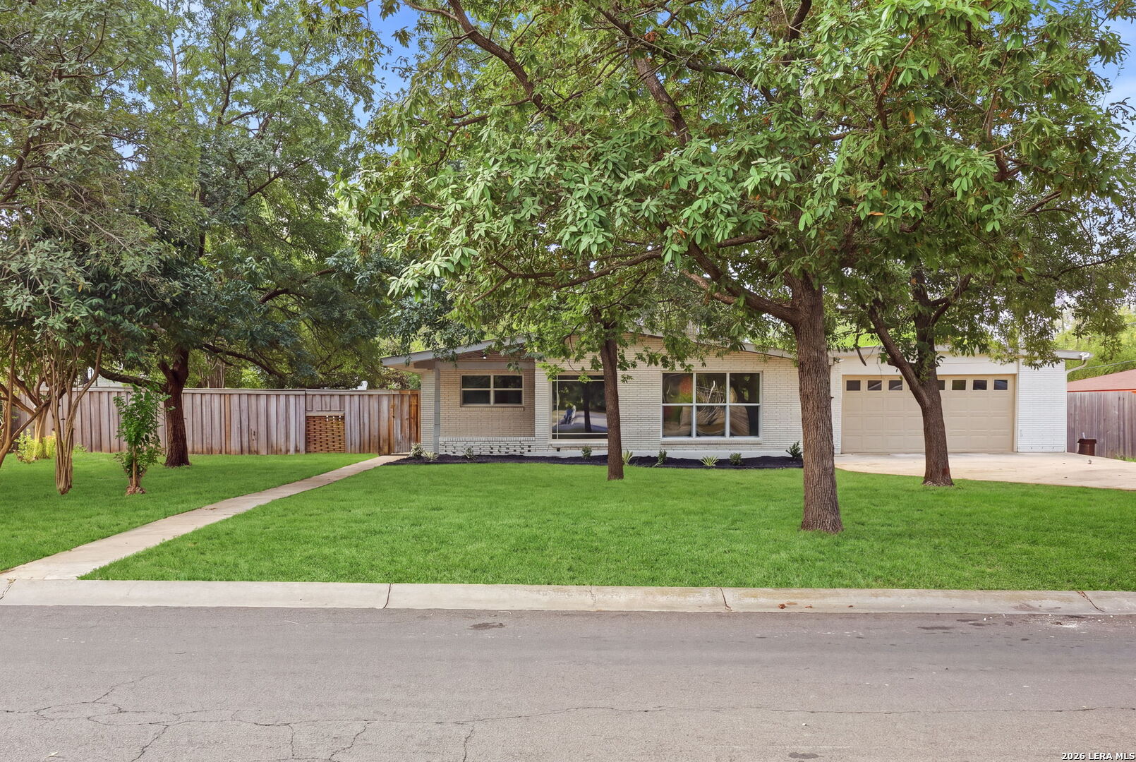 100 Riviera Drive Castle Hills TX 78213