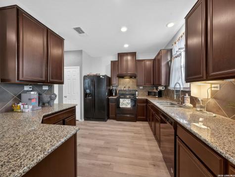 7235 Dulce San Antonio TX 78252