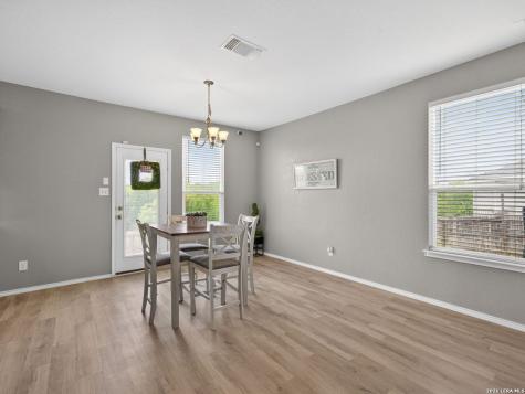 7235 Dulce San Antonio TX 78252