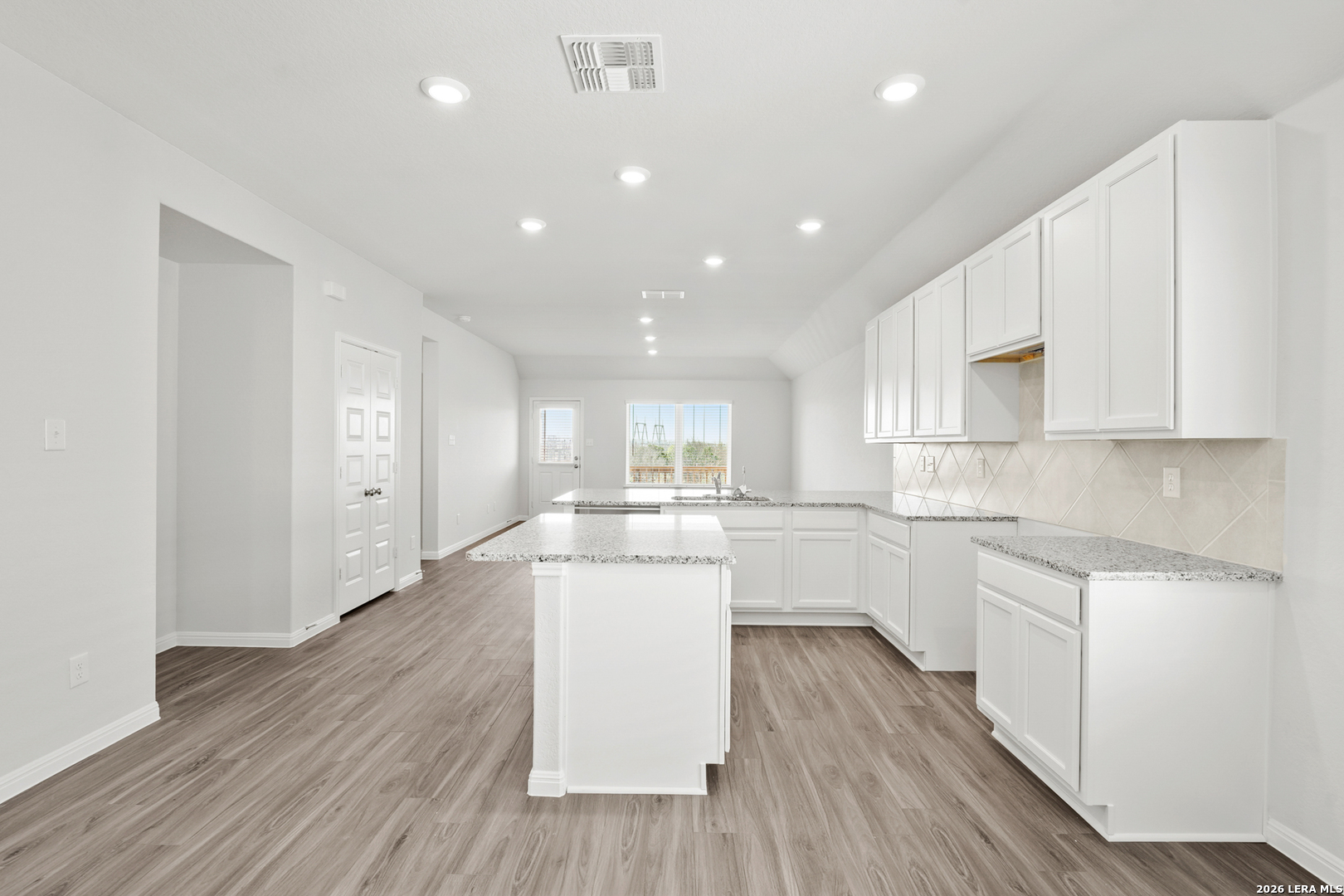 118 High Fence Road San Antonio TX 78245
