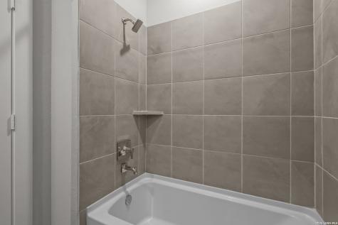 2310 Crisp Glen San Antonio TX 78224