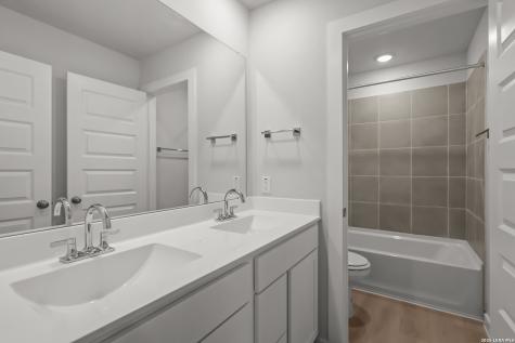 2310 Crisp Glen San Antonio TX 78224