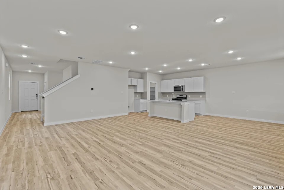 2310 Crisp Glen San Antonio TX 78224