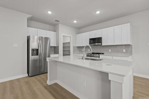 2310 Crisp Glen San Antonio TX 78224