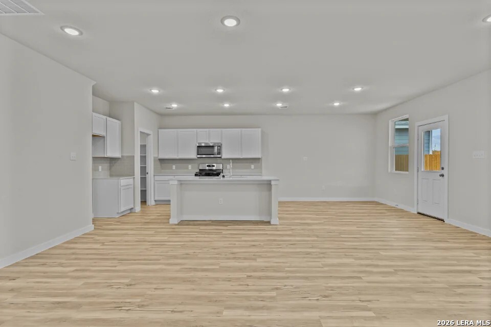 2310 Crisp Glen San Antonio TX 78224