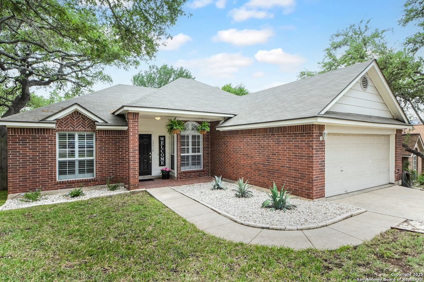 15715 Knolldown San Antonio TX 78247