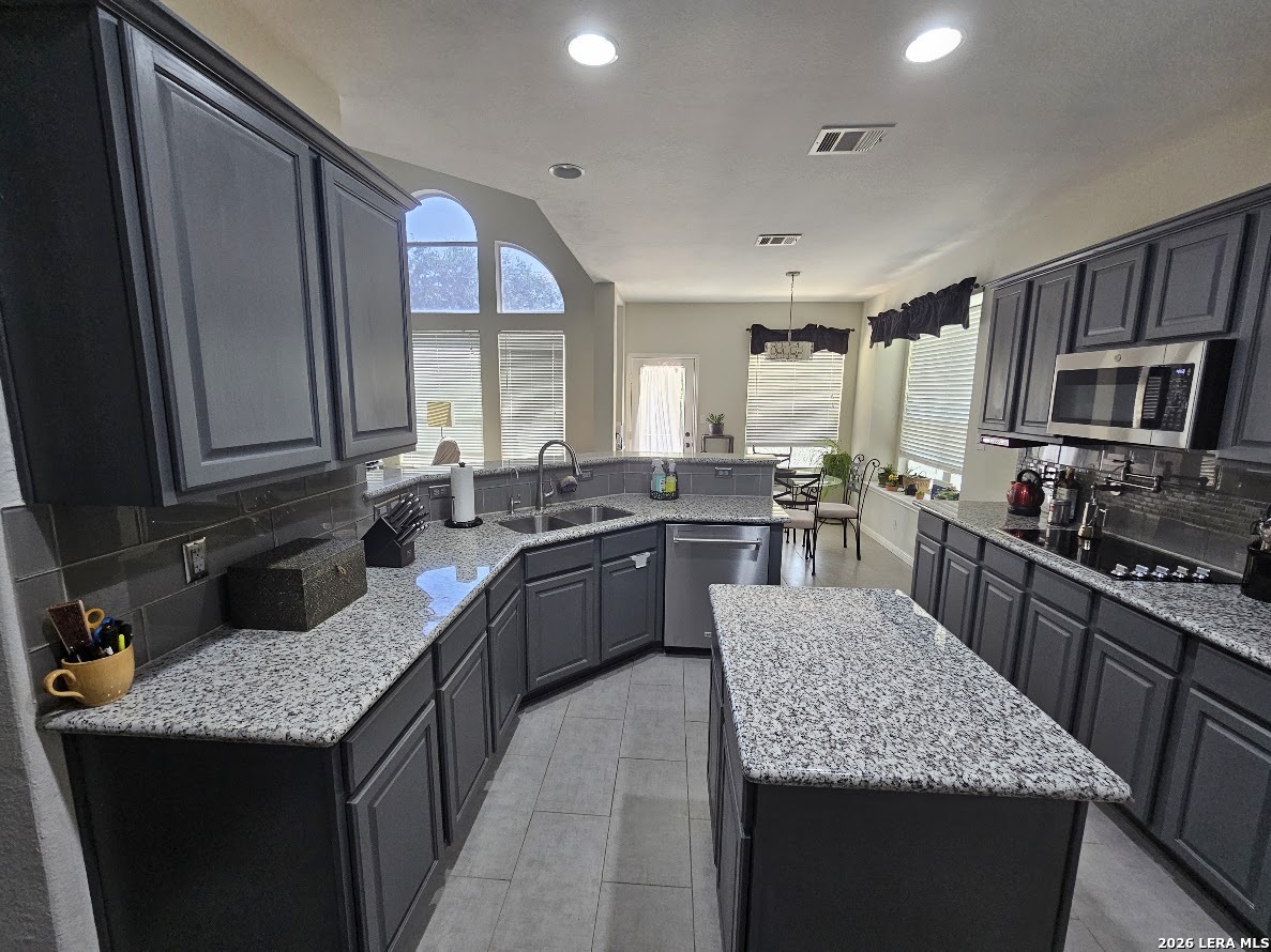9815 Selbourne Lane San Antonio TX 78251