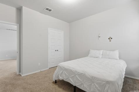 4962 Sandstone San Antonio TX 78222