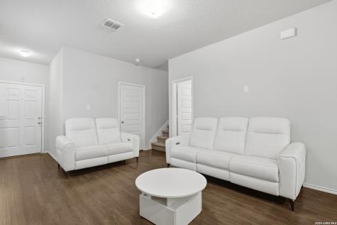 4962 Sandstone San Antonio TX 78222