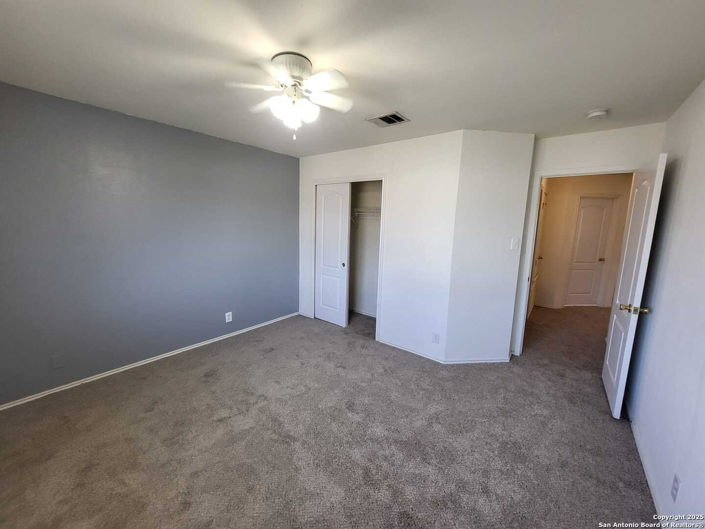 638 Granite Cliff San Antonio TX 78251
