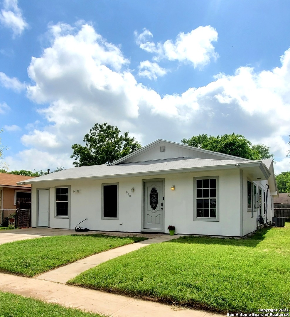 818 Spring Park Street San Antonio TX 78227