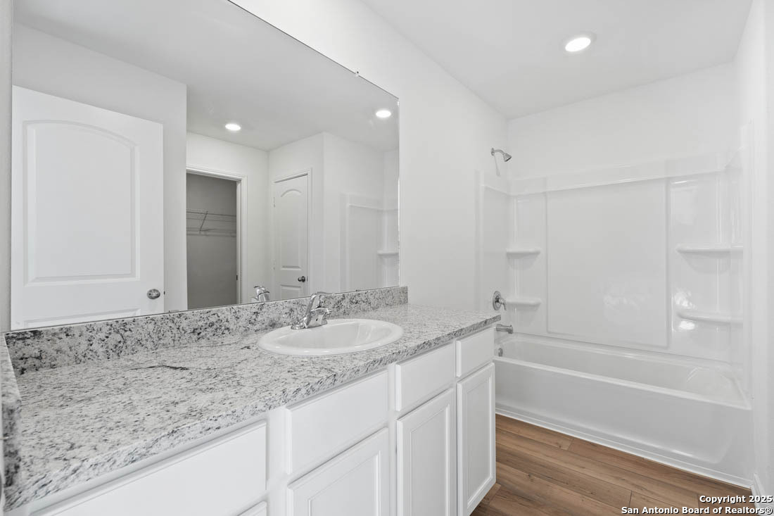 3439 Warlow Branch San Antonio TX 78109