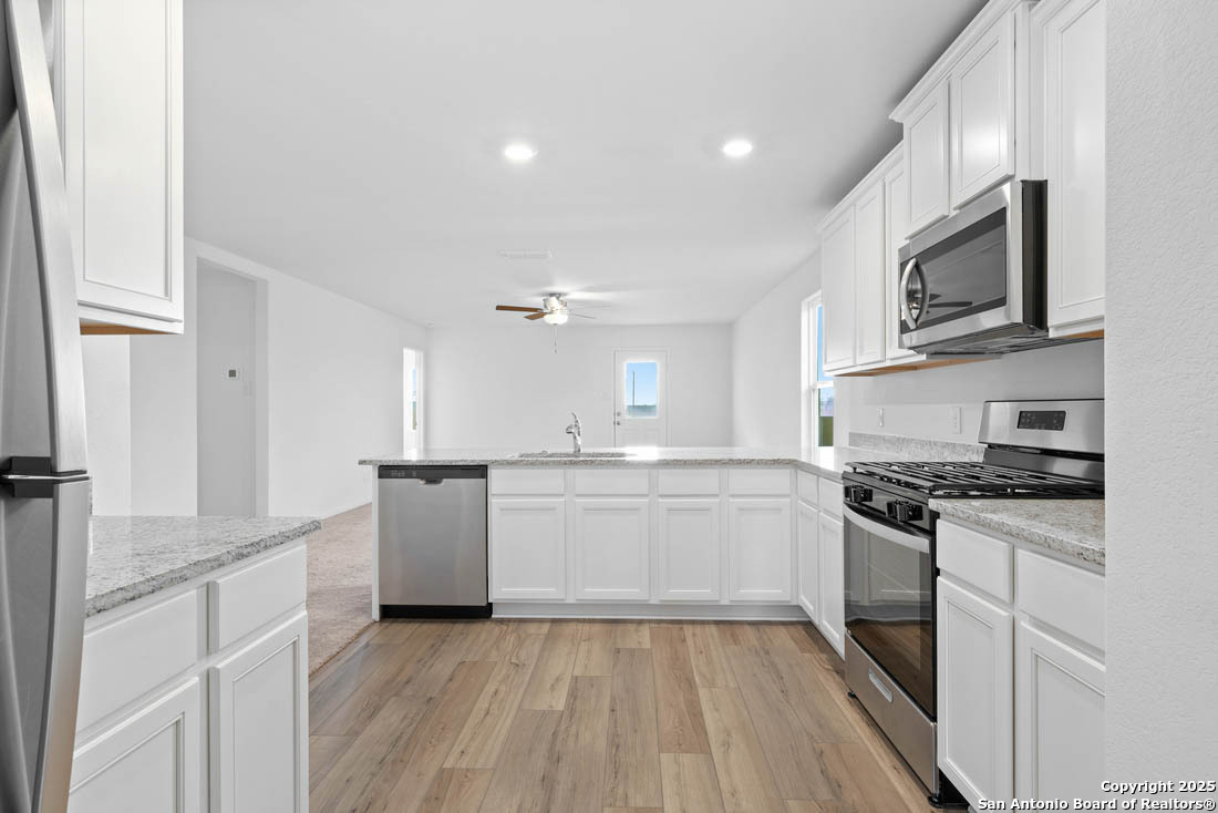 3439 Warlow Branch San Antonio TX 78109