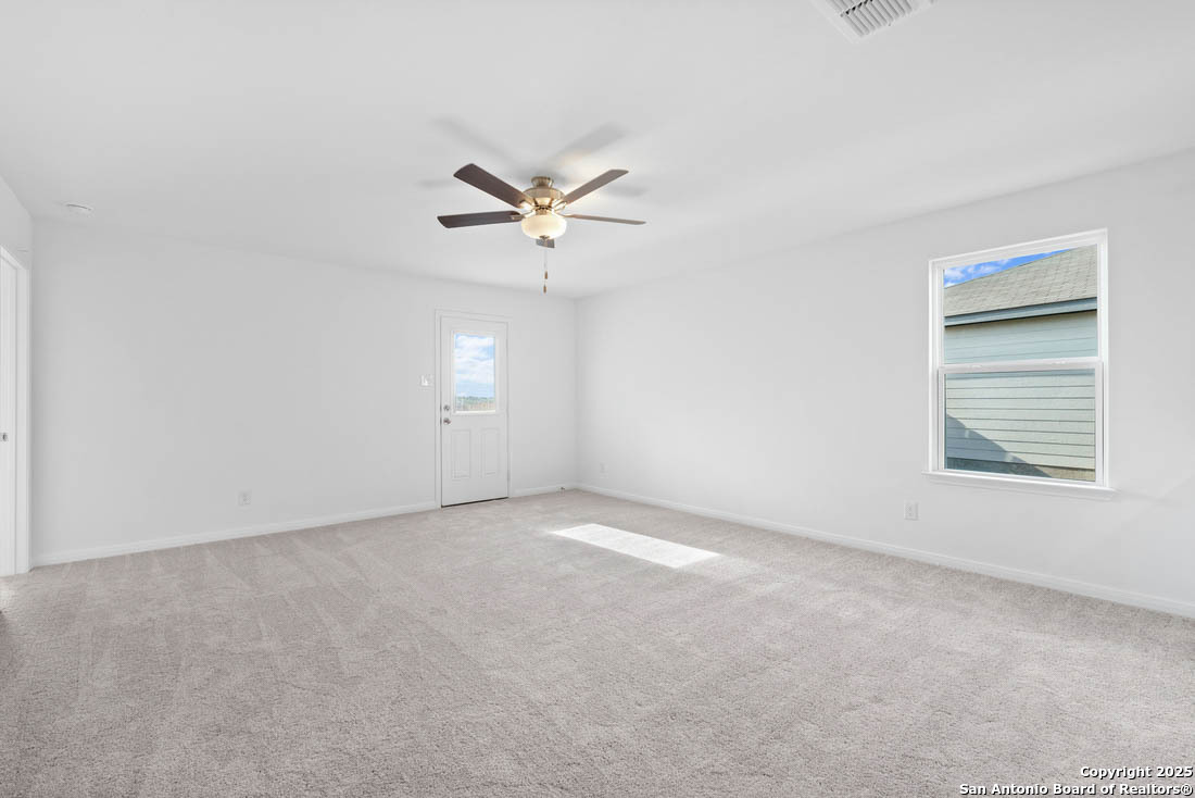 3439 Warlow Branch San Antonio TX 78109