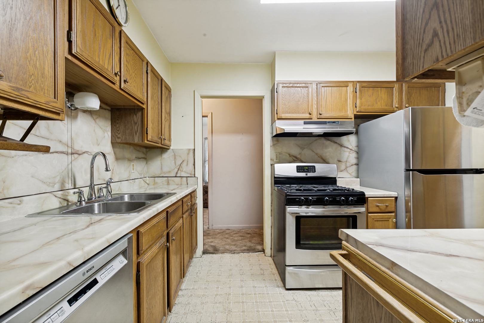 1823 Mccauley San Antonio TX 78224