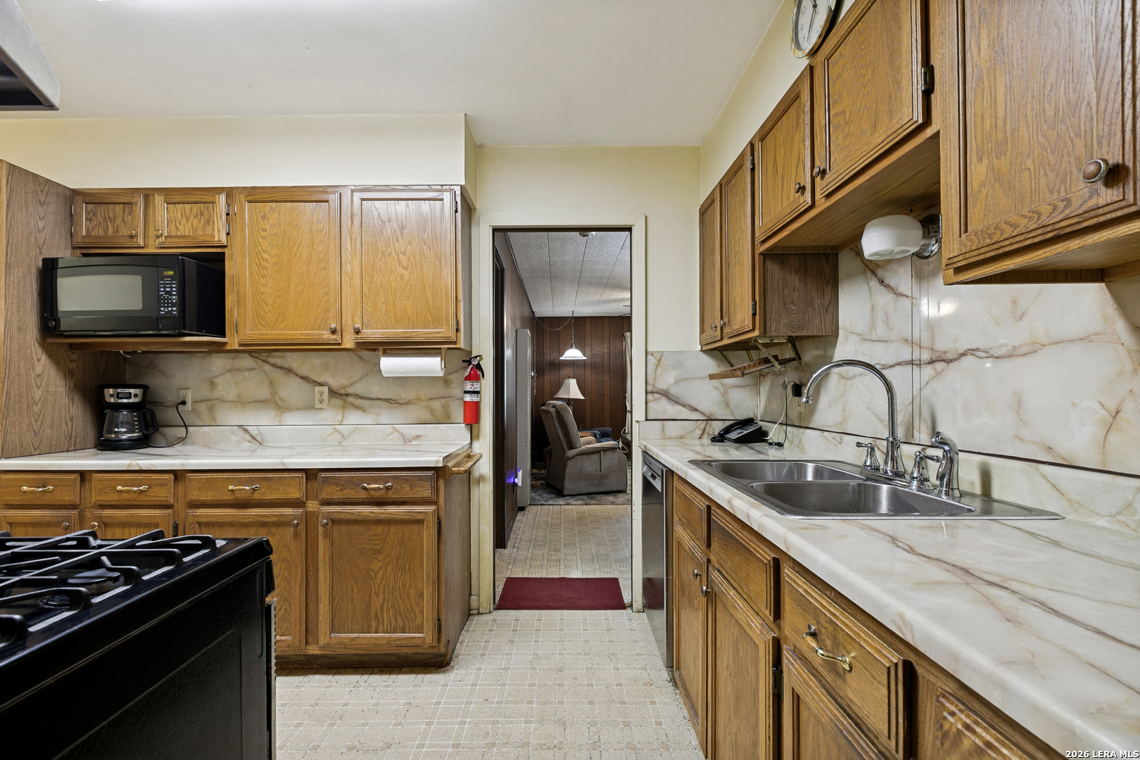 1823 Mccauley San Antonio TX 78224