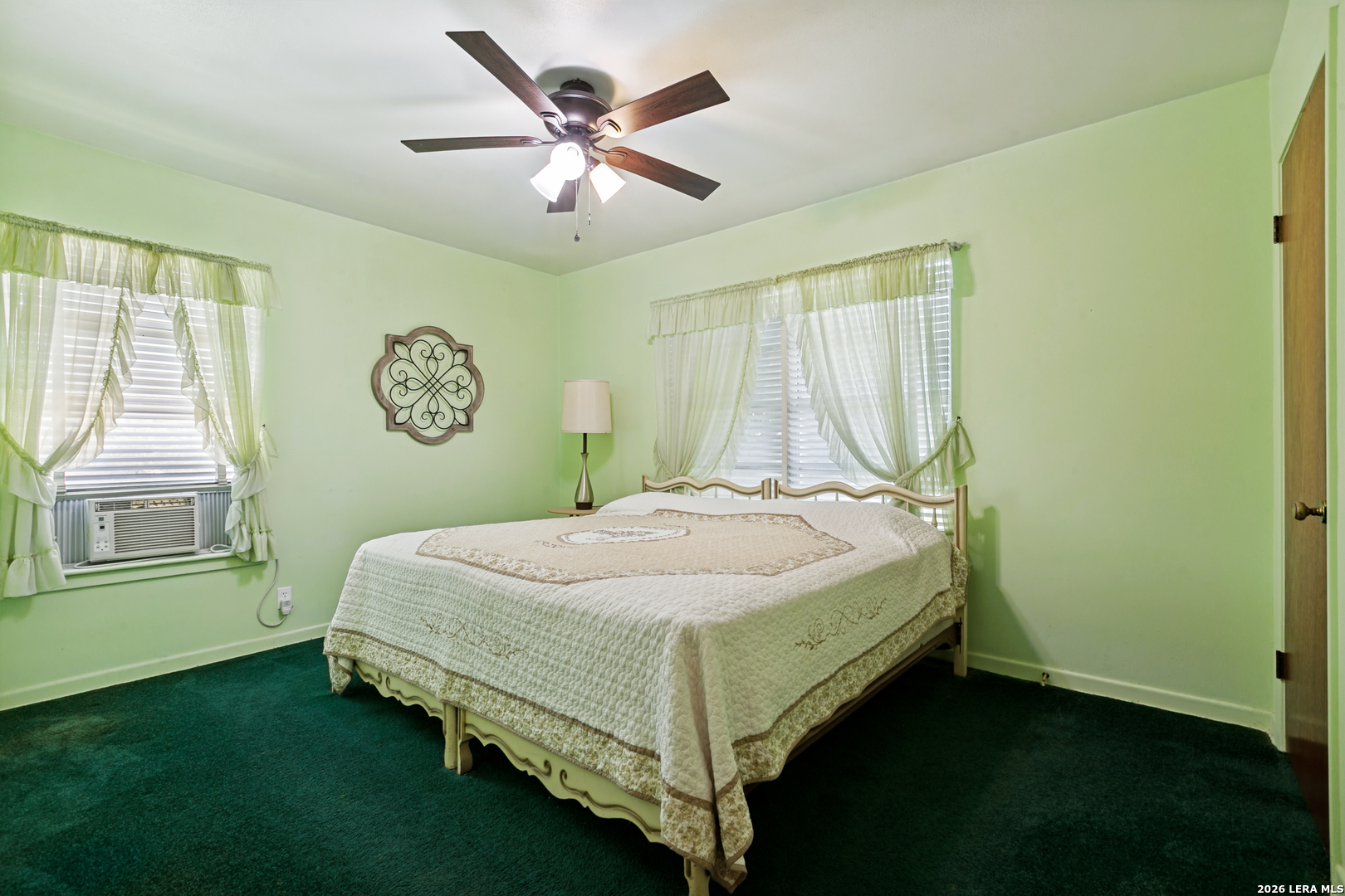 1823 Mccauley San Antonio TX 78224