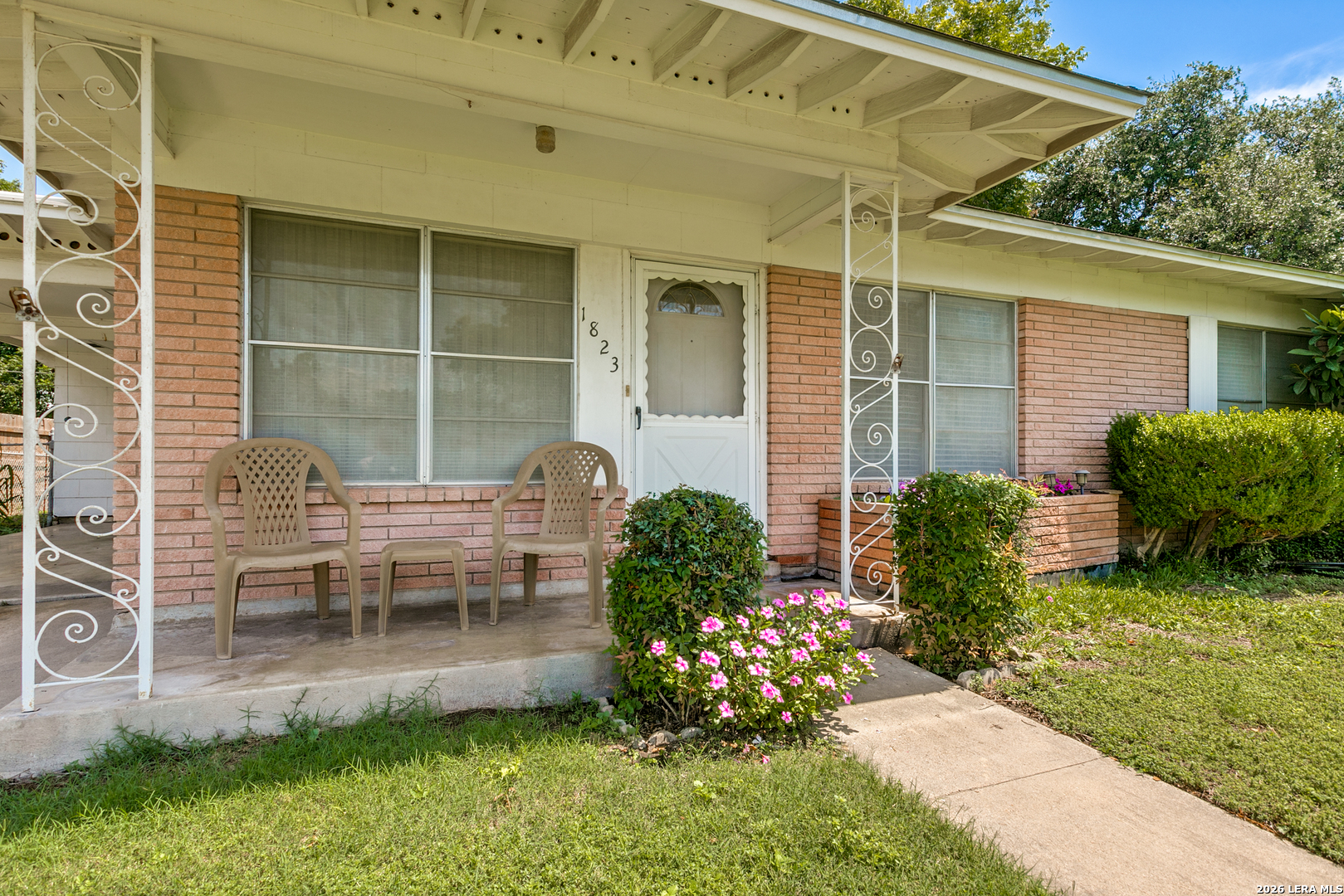 1823 Mccauley San Antonio TX 78224