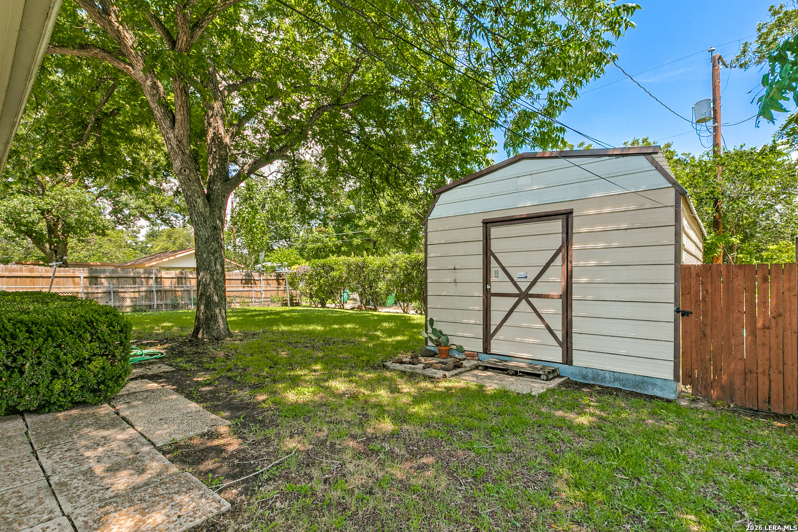 1823 Mccauley San Antonio TX 78224