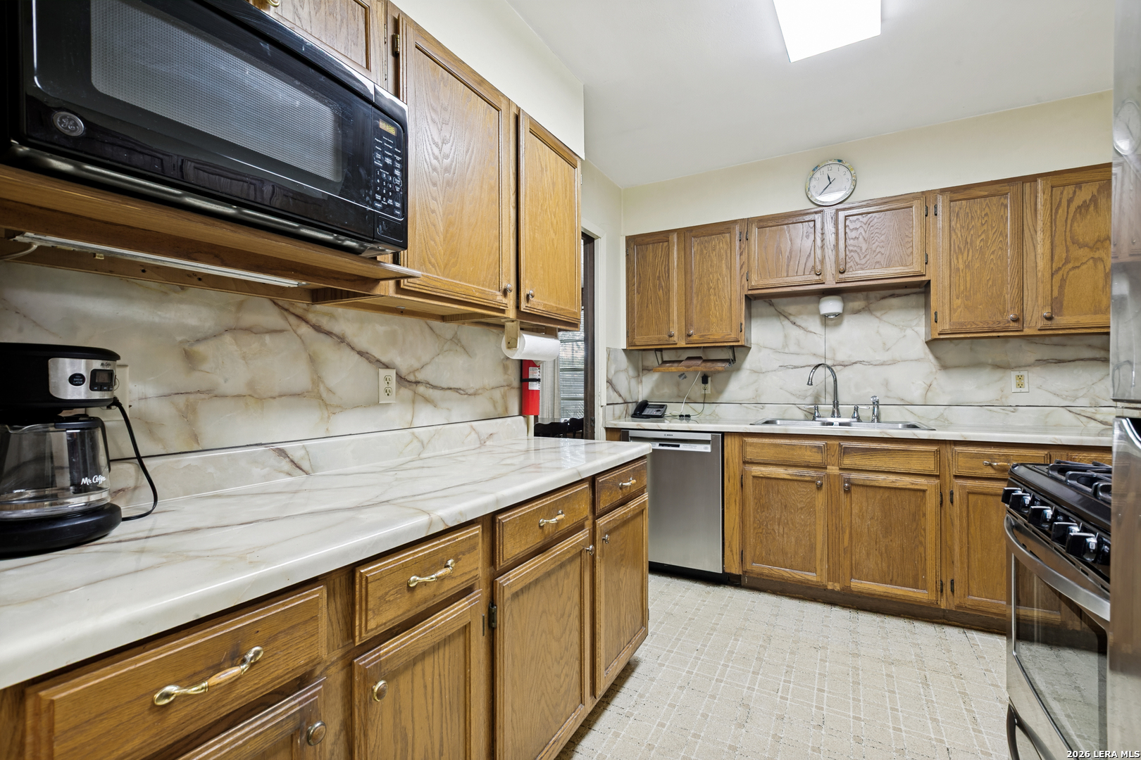 1823 Mccauley San Antonio TX 78224