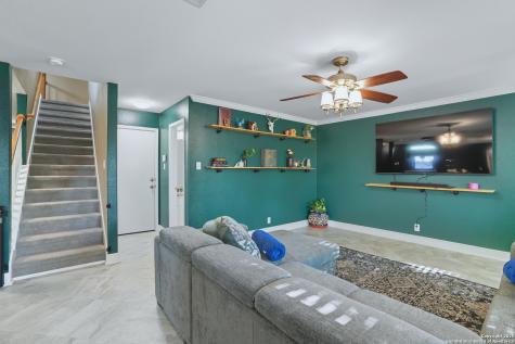 663 Lynx Mountain San Antonio TX 78251