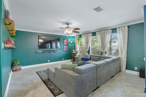 663 Lynx Mountain San Antonio TX 78251
