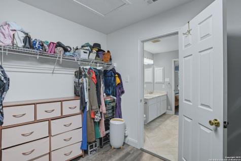 663 Lynx Mountain San Antonio TX 78251