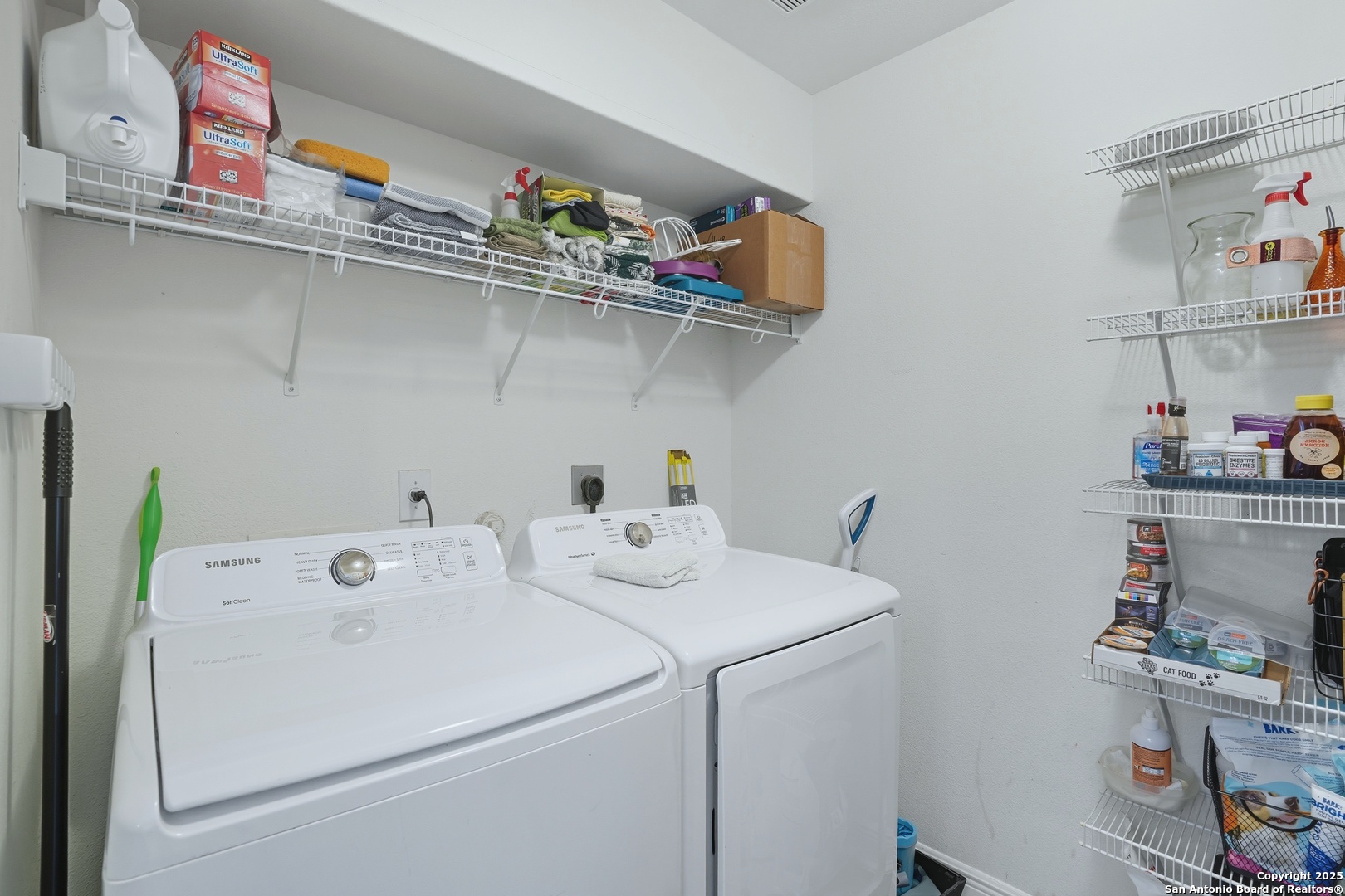 663 Lynx Mountain San Antonio TX 78251