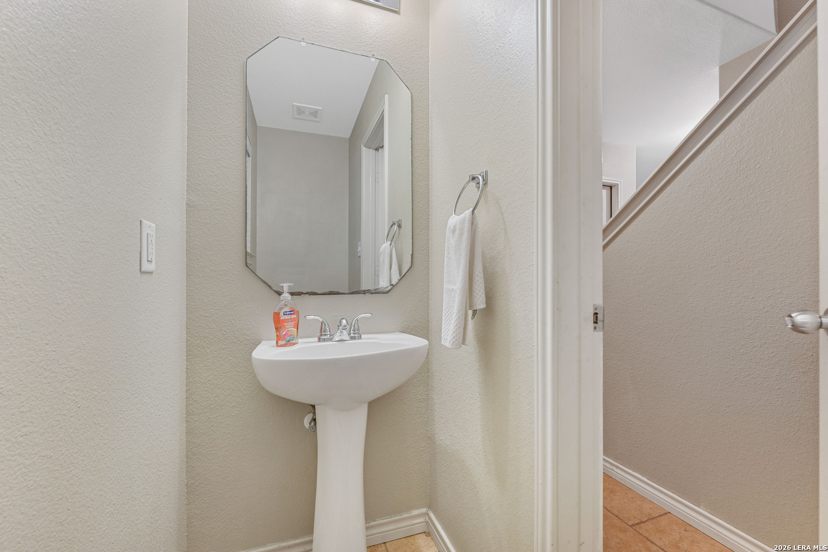 10302 Buescher Lane San Antonio TX 78223