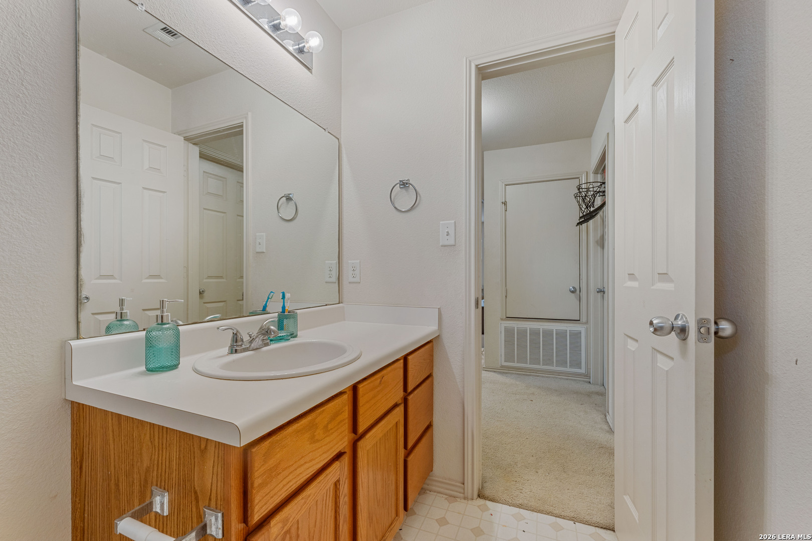 10302 Buescher Lane San Antonio TX 78223