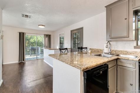 1359 Glenn Drive Canyon Lake TX 78133