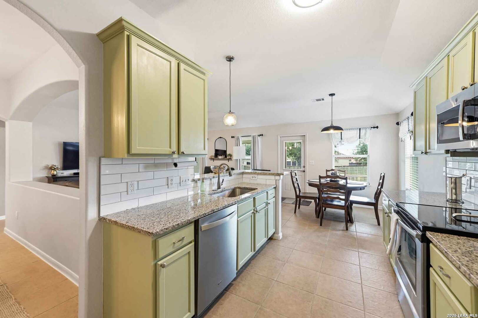 1106 Seven Iron Way San Antonio TX 78221