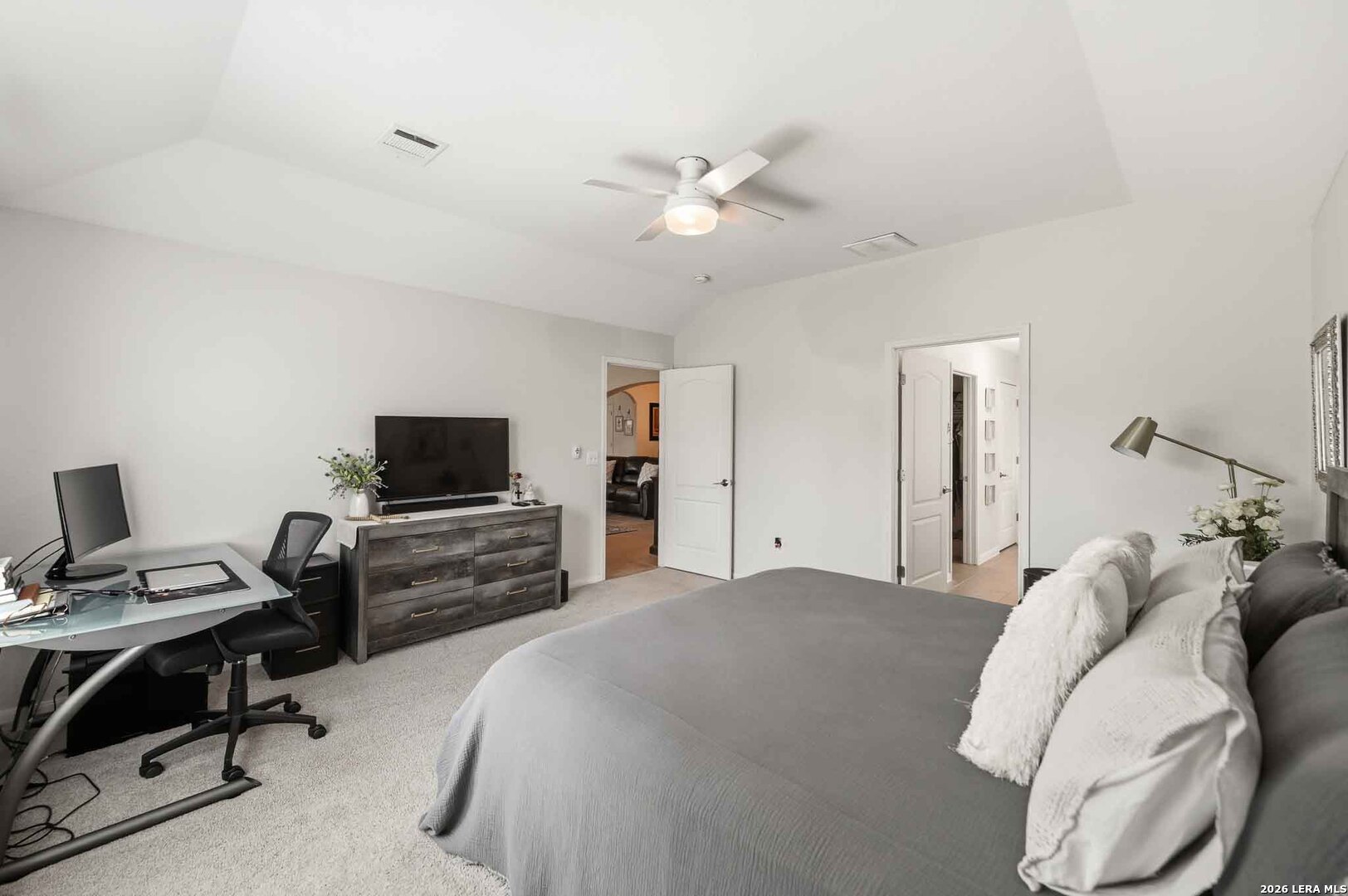 1106 Seven Iron Way San Antonio TX 78221