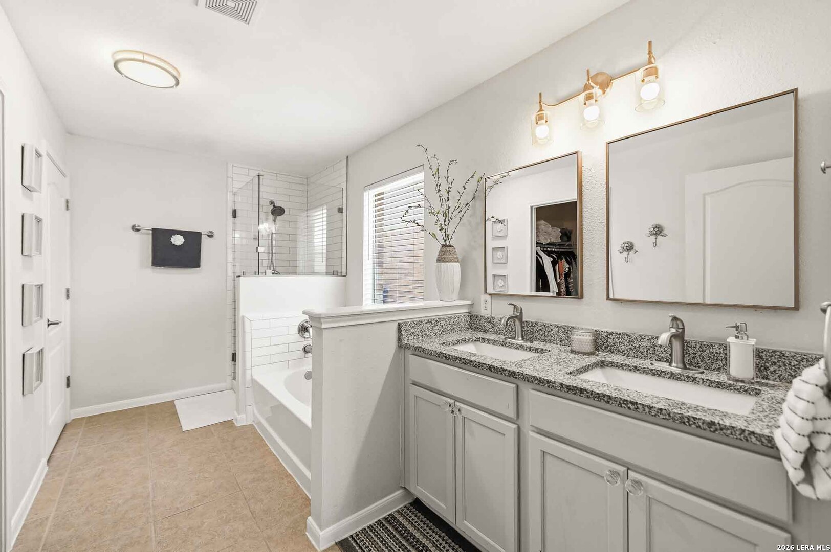 1106 Seven Iron Way San Antonio TX 78221
