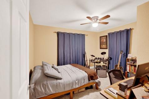 1607 14th Street Hondo TX 78861