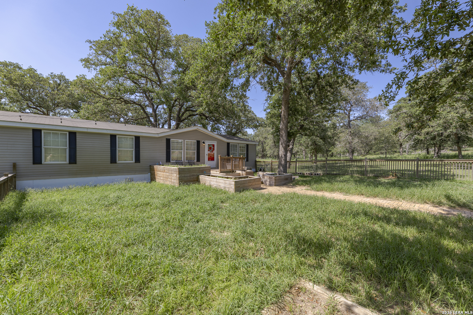 111 Longhorn Road Stockdale TX 78160