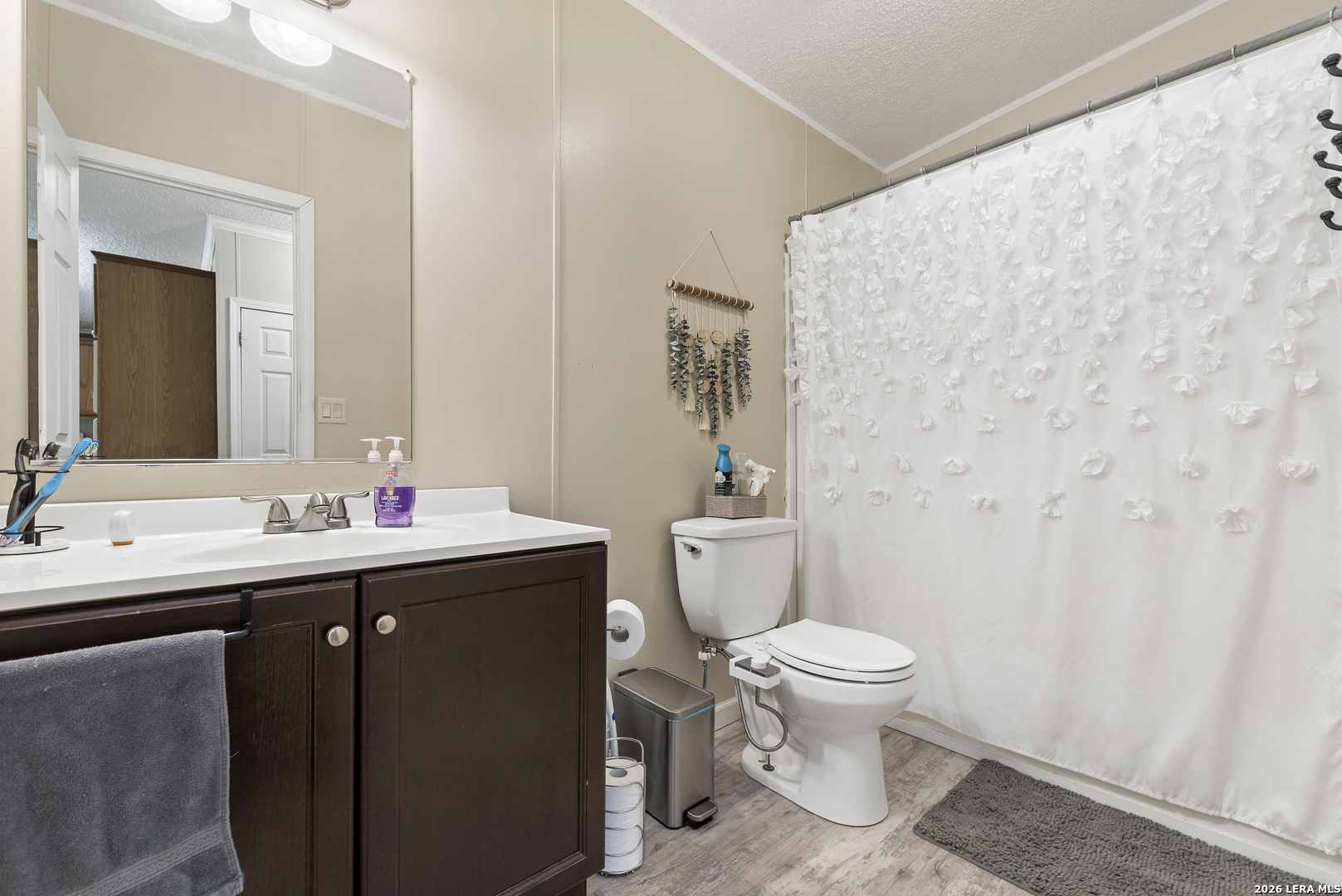 111 Longhorn Road Stockdale TX 78160
