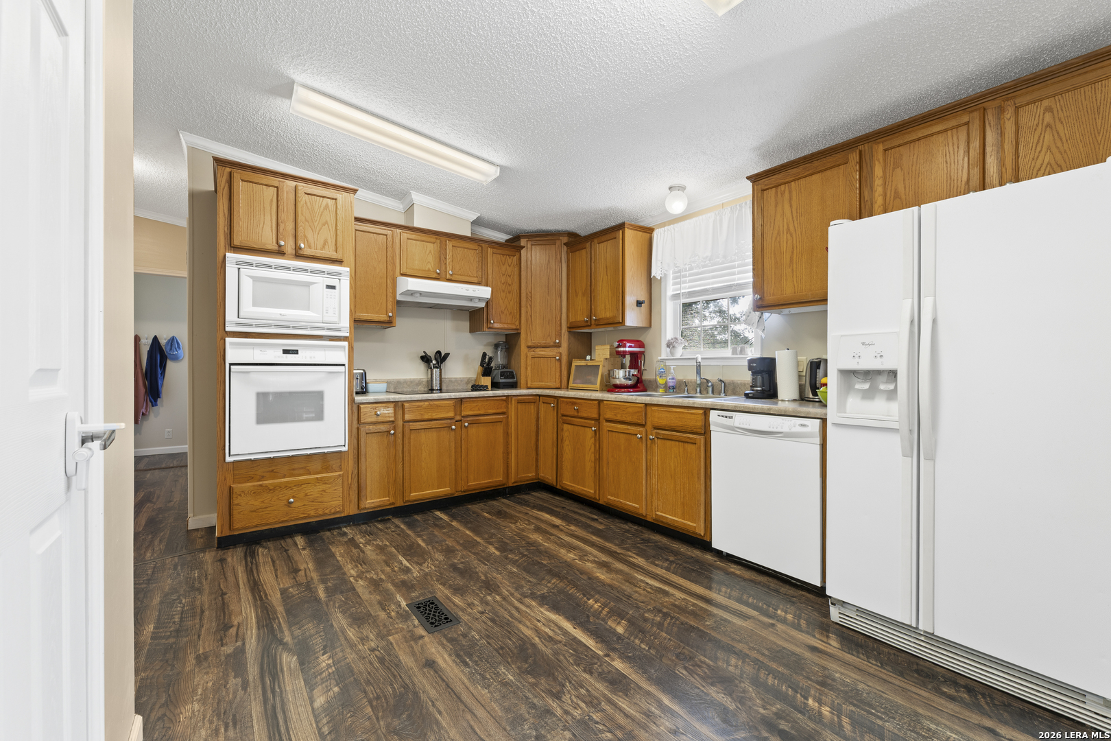 111 Longhorn Road Stockdale TX 78160