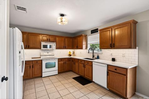6664 Richland Place San Antonio TX 78244