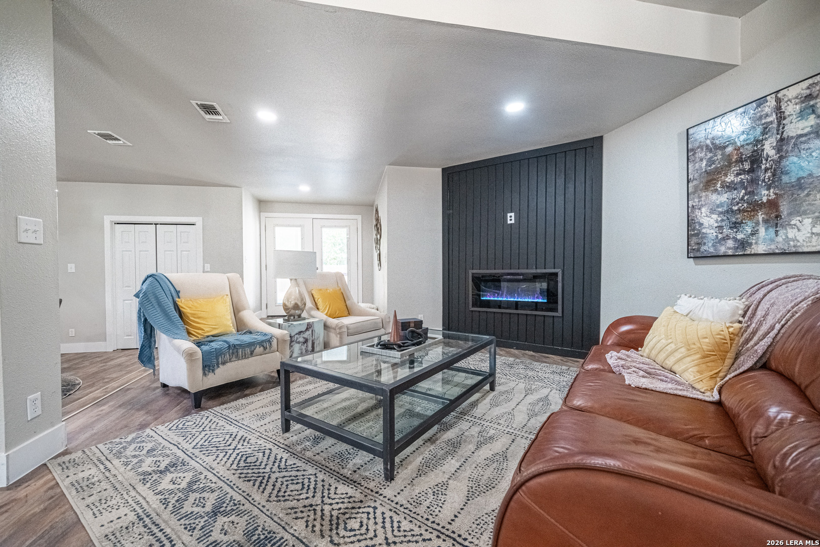 159 S Hackberry Avenue New Braunfels TX 78130